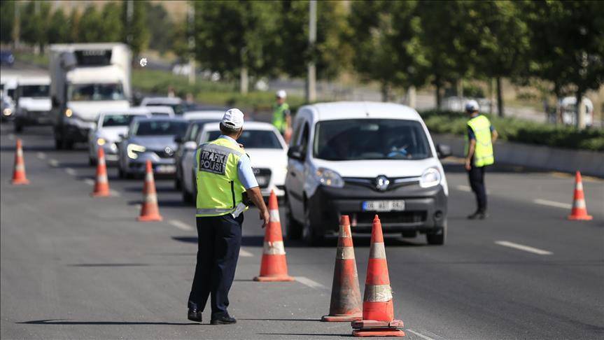 Trafikte bu hıza dikkat: Geçenler artık binlerce lira ceza verecek 4