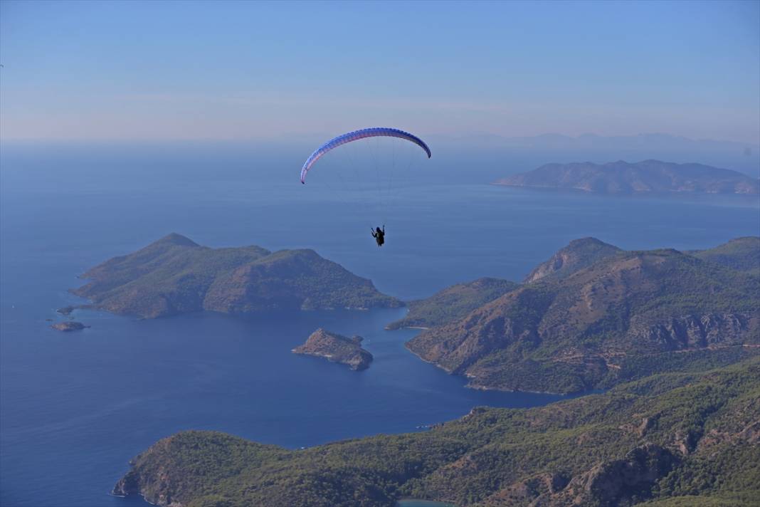 Fethiye Babadağ'dan 200 bin yamaç paraşütü uçuş hedefi aşıldı 2