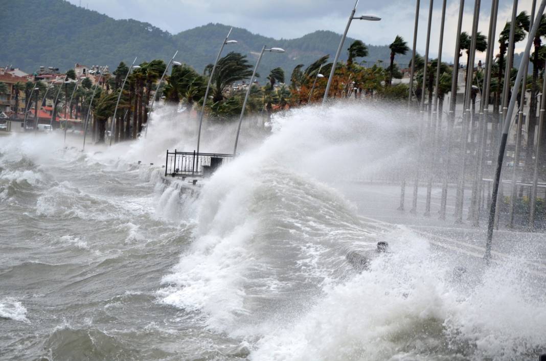 Muğla, Aydın, İzmir ve Balıkesir dikkat! Bu kez hortum ve dolu birlikte geliyor 1