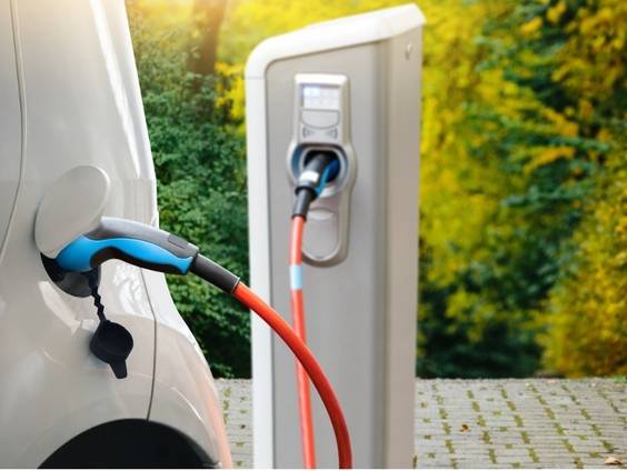 Yeni yıl elektrikli otomobillerin yılı olacak! Ucuz elektrikli araçlar için tarih verildi 2