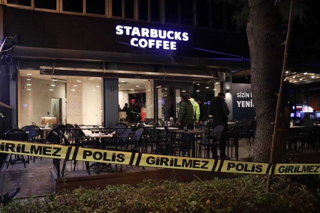 Starbucks'a silahlı saldırı 1