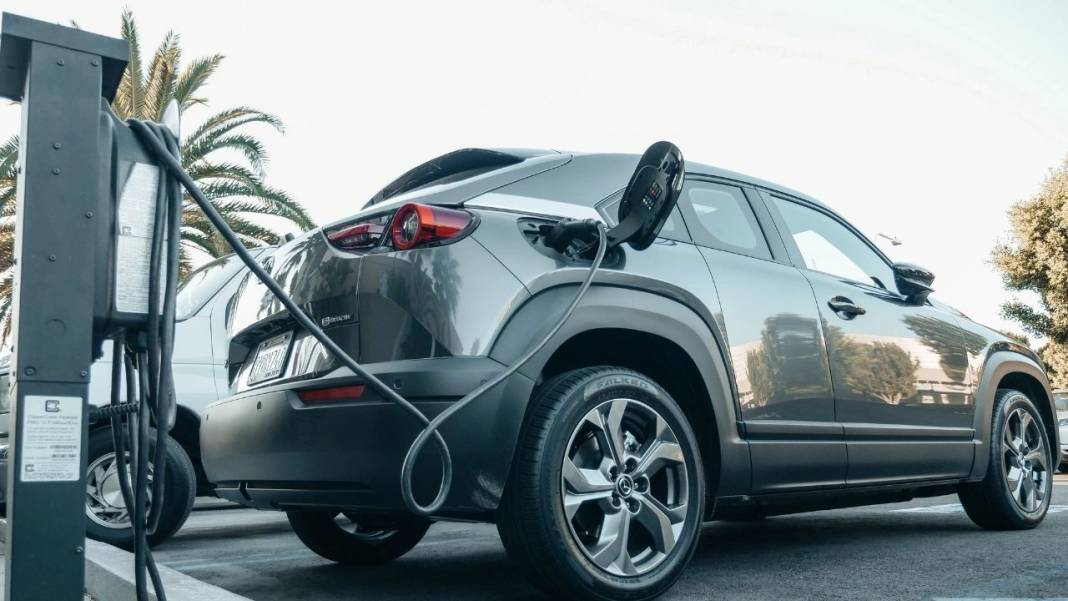 Yeni yıl elektrikli otomobillerin yılı olacak! Ucuz elektrikli araçlar için tarih verildi 3