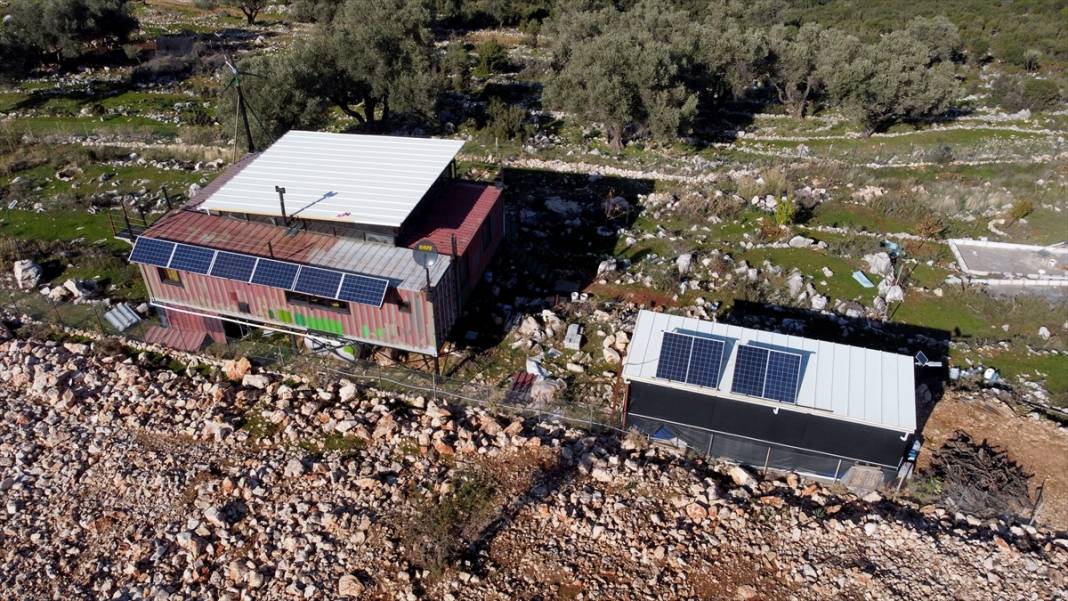 İstanbul'dan Muğla'ya taşındılar! Enerjiyi güneşten, suyu yağmurdan karşılıyorlar 6