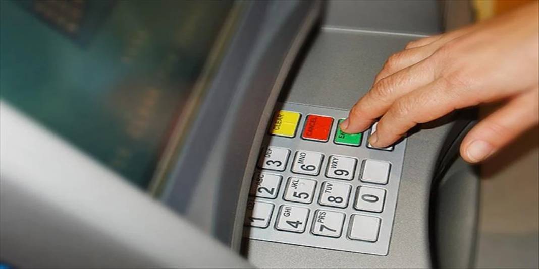 ATM'lerde Yeni Dönem Başladı: Artık Bu Paralar Kabul Edilmeyecek 1