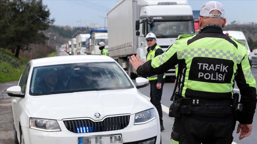 Araba sahipleri dikkat: Bu araçlar artık trafikten men edilecek 4