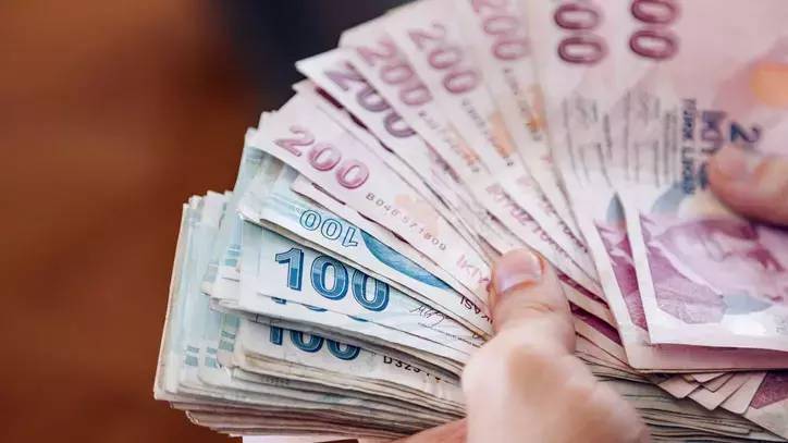 Emeklilere Yeni Yıl Müjdesi: Bankalar Yarışıyor, Promosyonlar Artıyor! 7