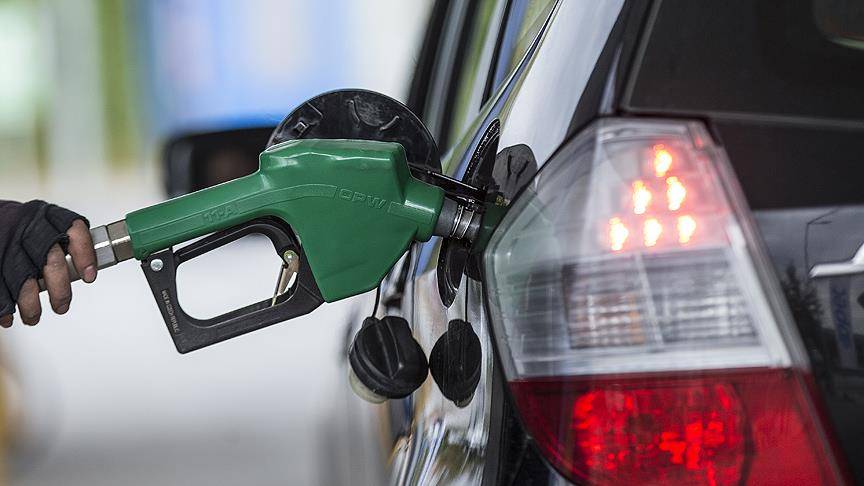 Duyanlar şoke oldu: Benzin ve motorin fiyatları bu rekor seviyeye çıkacak 5
