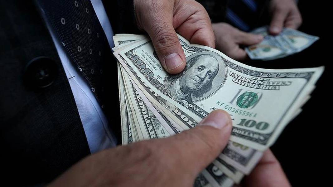 Dev banka yıl sonu Dolar beklentisini değiştirdi 5