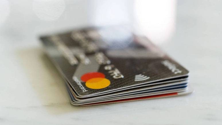 Kredi kartı kullananlara soğuk duş: 4 katı olarak sınırlanacak 3