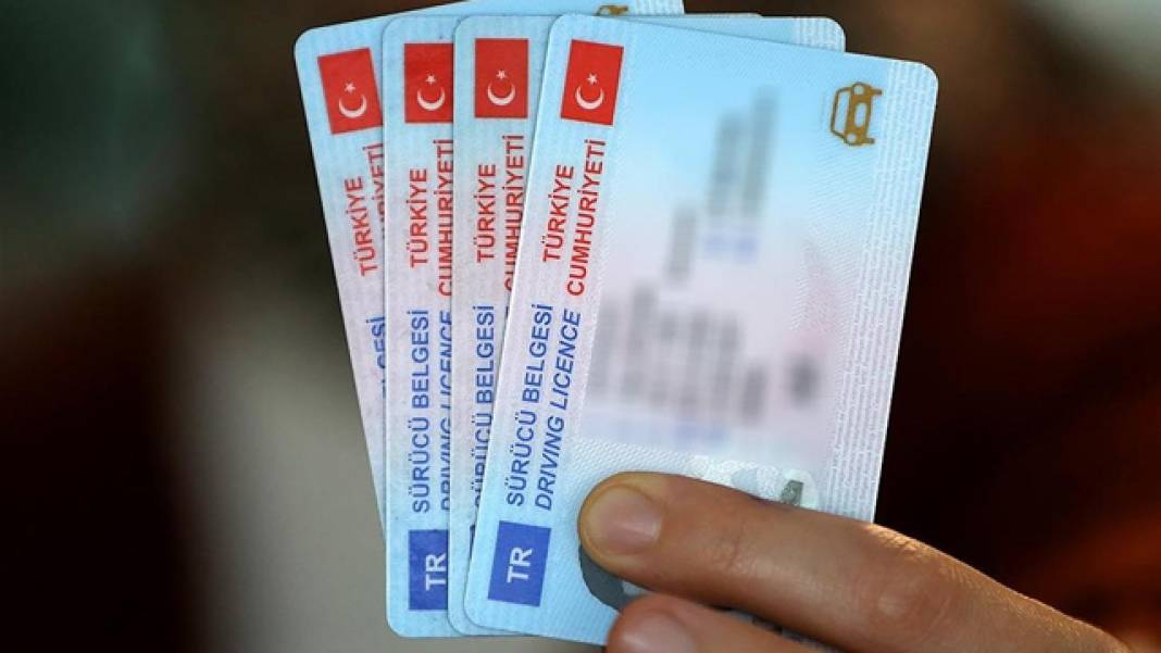 Ehliyet sahipleri için yeni karar: Bu yaşı geçen artık araç süremeyecek 3