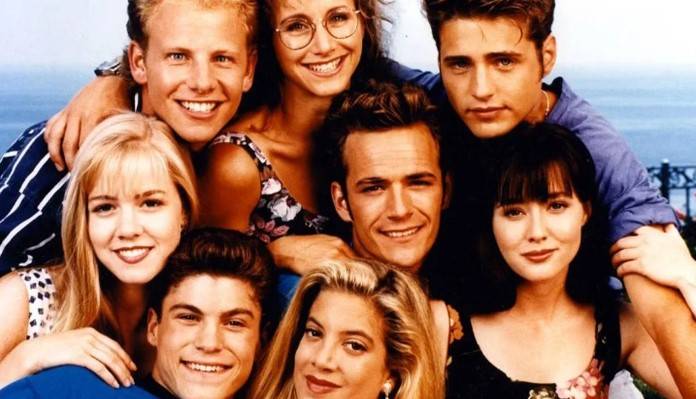 Beverly Hills 90210'un sevilen oyuncusu hayatını kaybetti 1