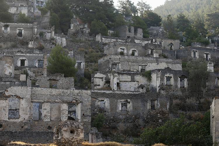 Muğla'nın dikkat çeken o yeri: "Hayalet Köy" 4