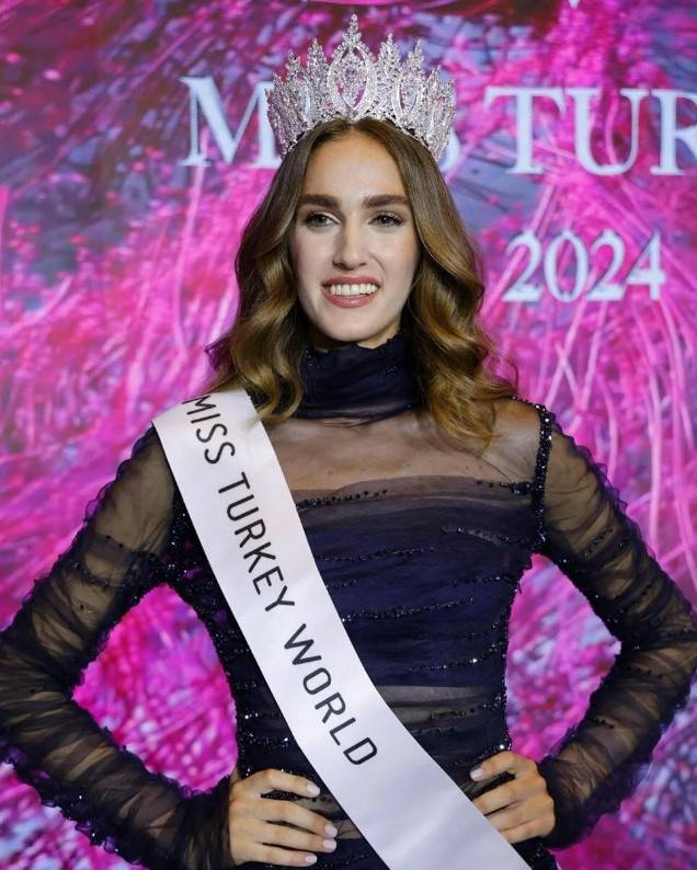 Bülent Ersoy'dan Miss Turkey birincisi İdil Bilgen'e: Bu şimdi güzel mi? 1