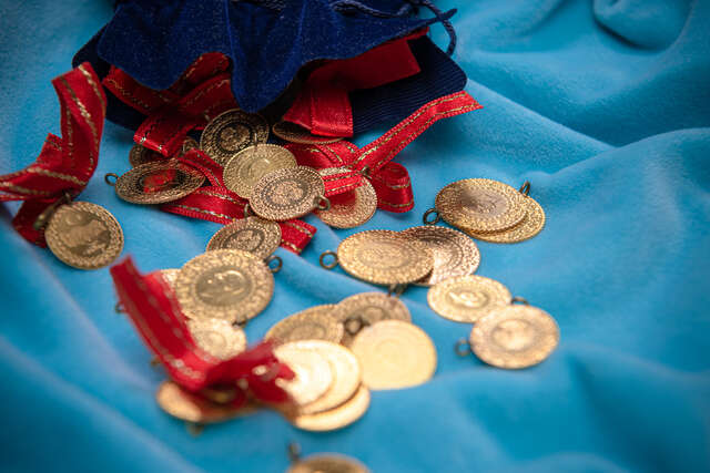 Altın Fiyatları Düşüşte! Bugün 22 Ayar Bilezik, Cumhuriyet, Ons, Tam, Yarım, Çeyrek ve Gram Altın Ne Kadar? 1