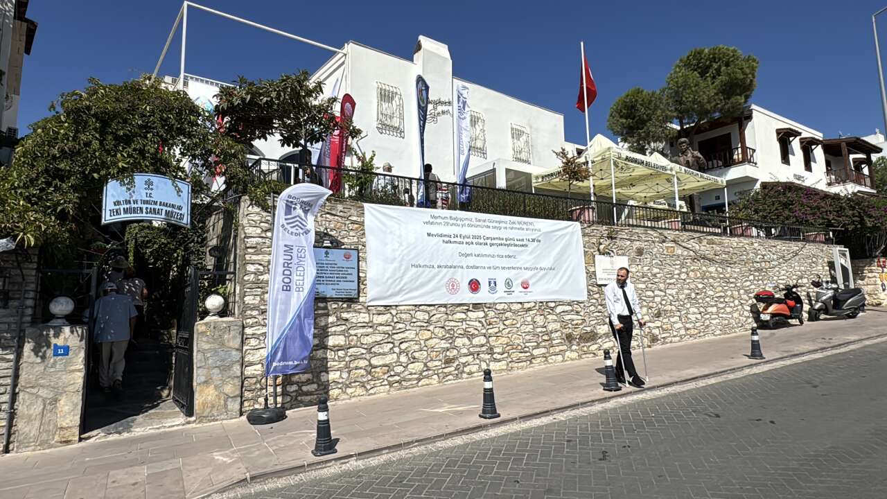 Zeki Müren, Vefatının 29. Yılında Bodrum’da Anıldı 8