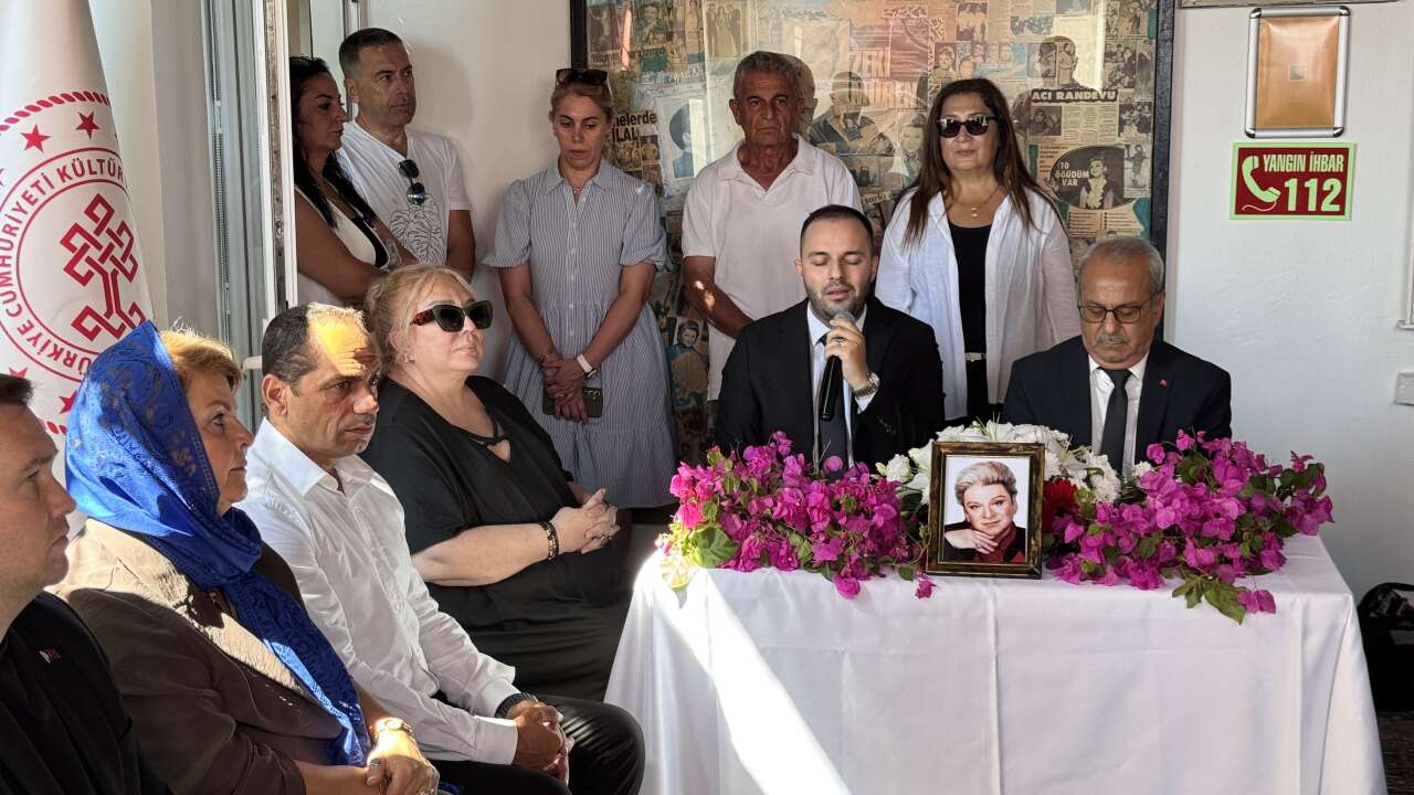 Zeki Müren, Vefatının 29. Yılında Bodrum’da Anıldı 6