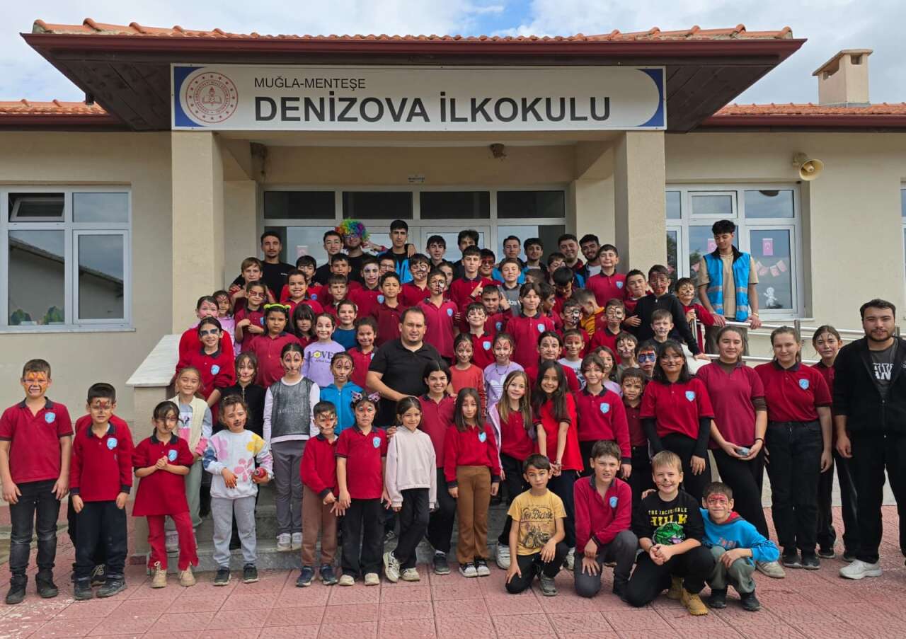 Köy Okuluna Neşe Taşıdılar: Gönüllü Gençlerden Minik Kalplere Dokunan Proje 4