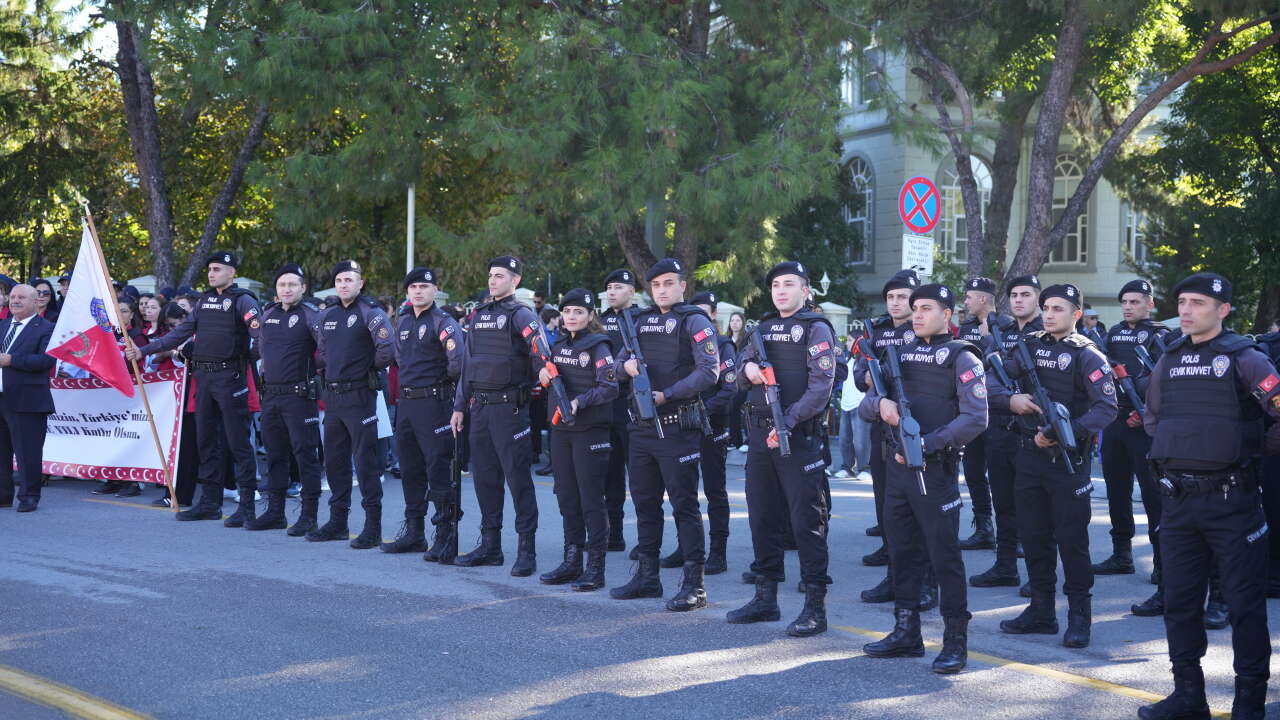 Muğla’da  “Zıpkınlardan” Nefes Kesen Gösteri 11