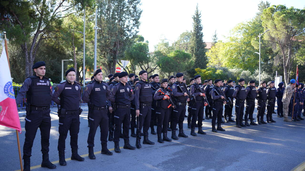 Muğla’da  “Zıpkınlardan” Nefes Kesen Gösteri 12
