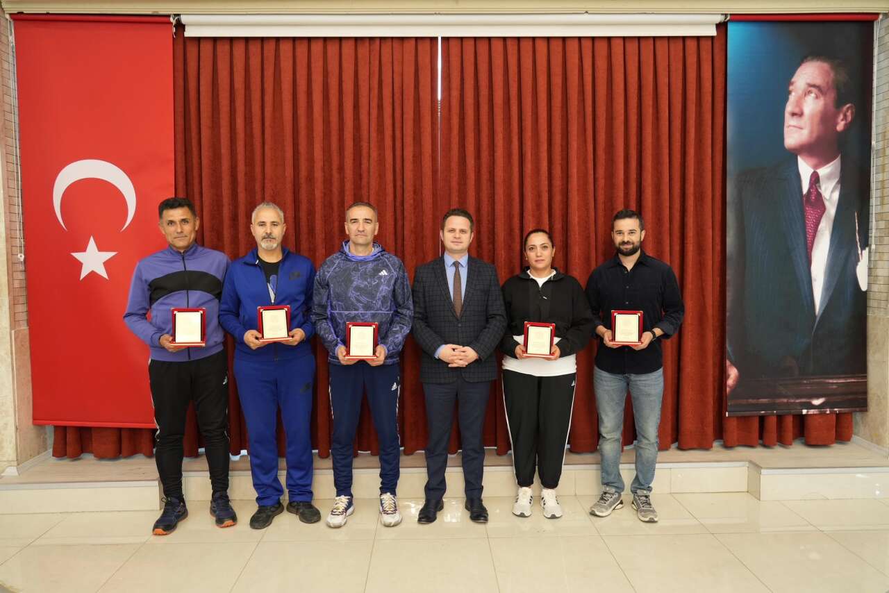 Öğretmenler Sporla Buluştu: Muğla’da Turnuva Heyecanı Ödüllerle Taçlandı 6