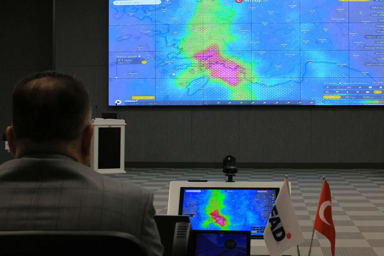 Vali Dr. İdris Akbıyık, AFAD Koordinasyon Toplantısına Katıldı 1