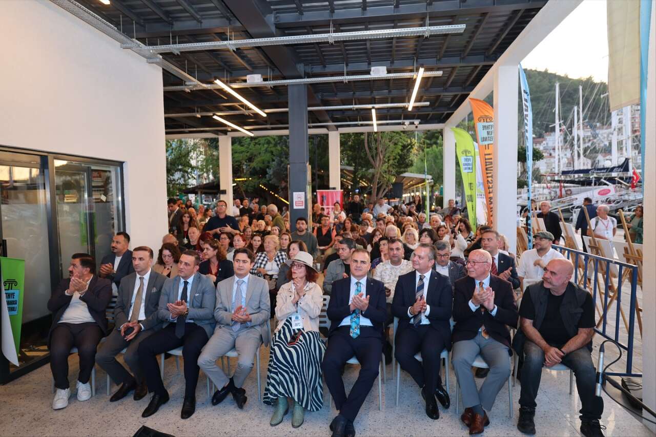 Vali Dr. İdris Akbıyık 3. Fethiye Uluslararası Film Festivali Açılışına Katıldı 3