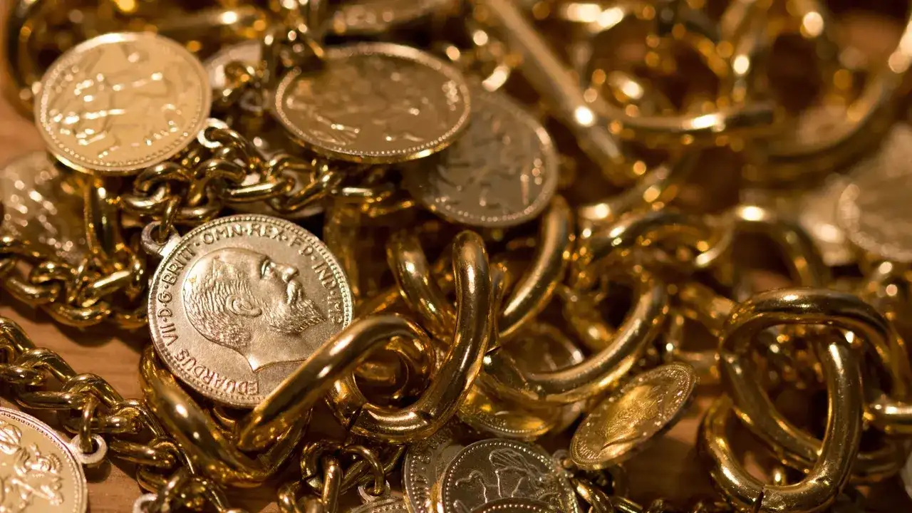 Gram Altın ve Dövizde Son Durum: İslam Memiş'ten Yatırımcılara Kritik Uyarı 3