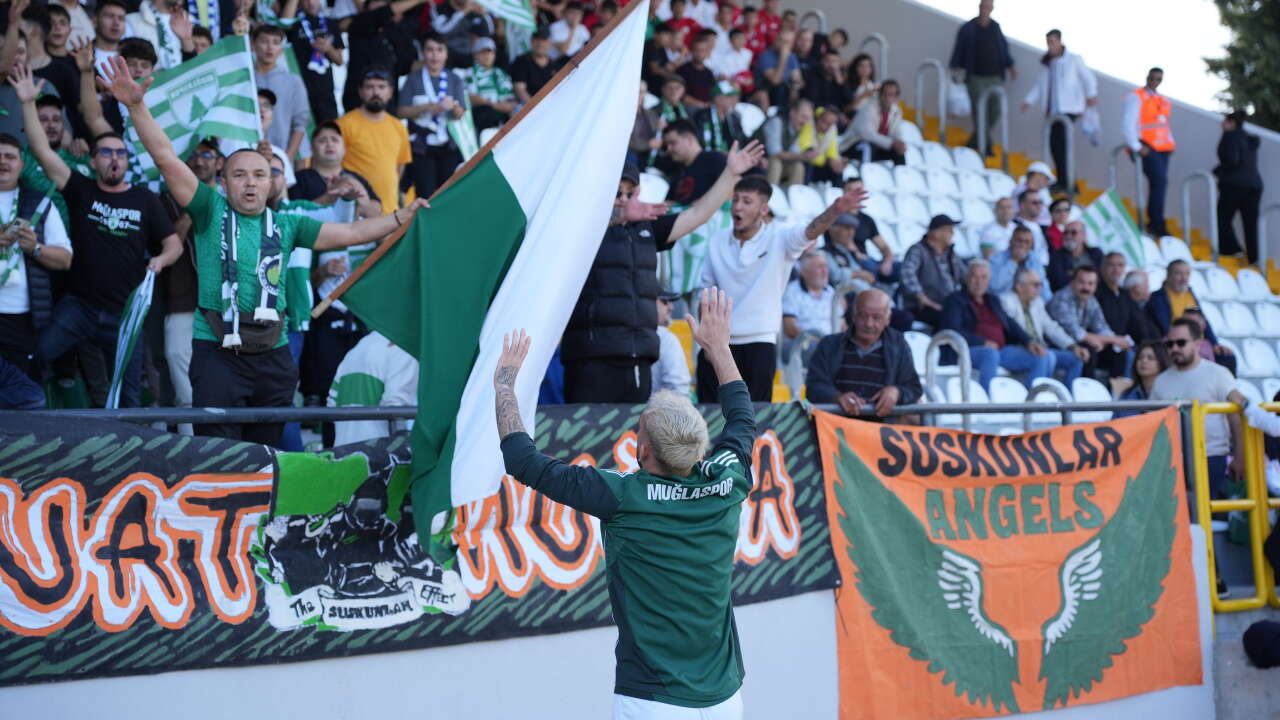 Muğlaspor - Elazığspor Maçı Başlangıç Anlarından Kareler 3