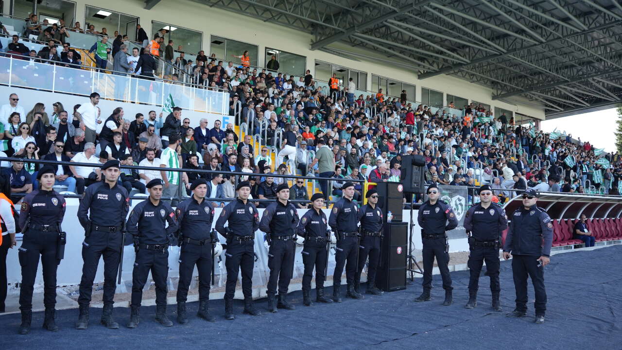 Muğlaspor - Elazığspor Maçı Başlangıç Anlarından Kareler 4
