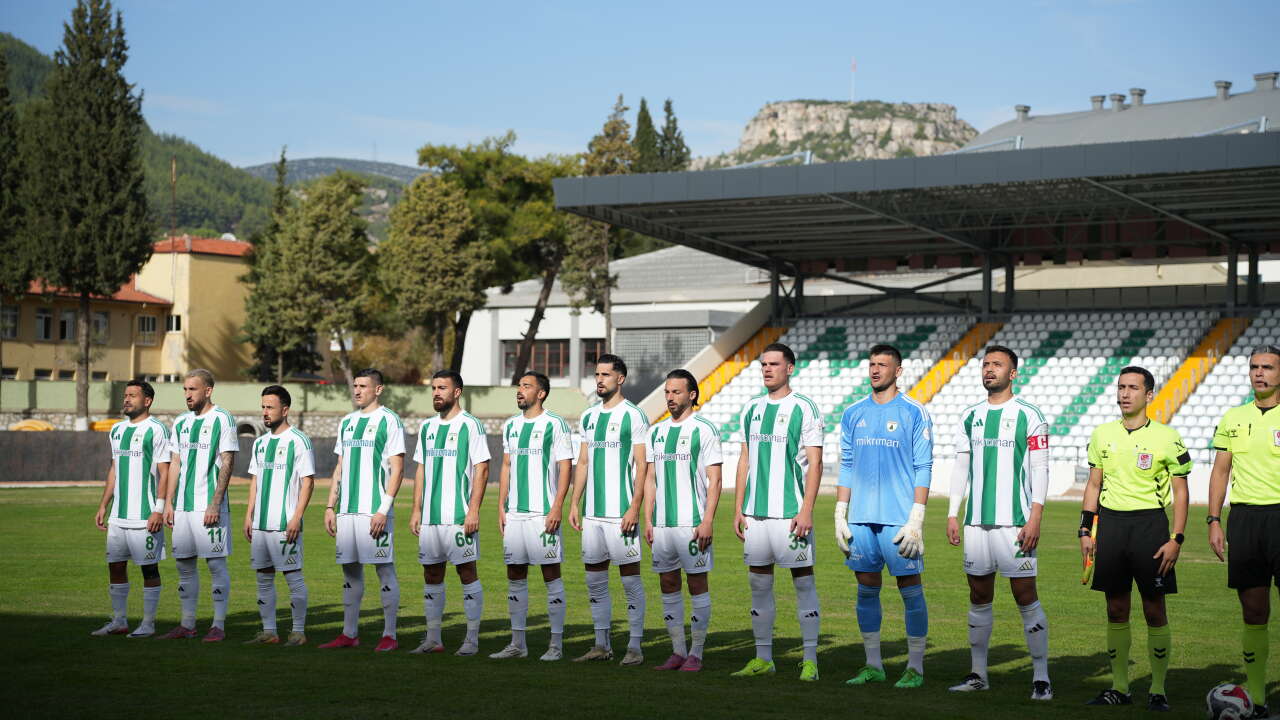 Muğlaspor - Elazığspor Maçı Başlangıç Anlarından Kareler 12