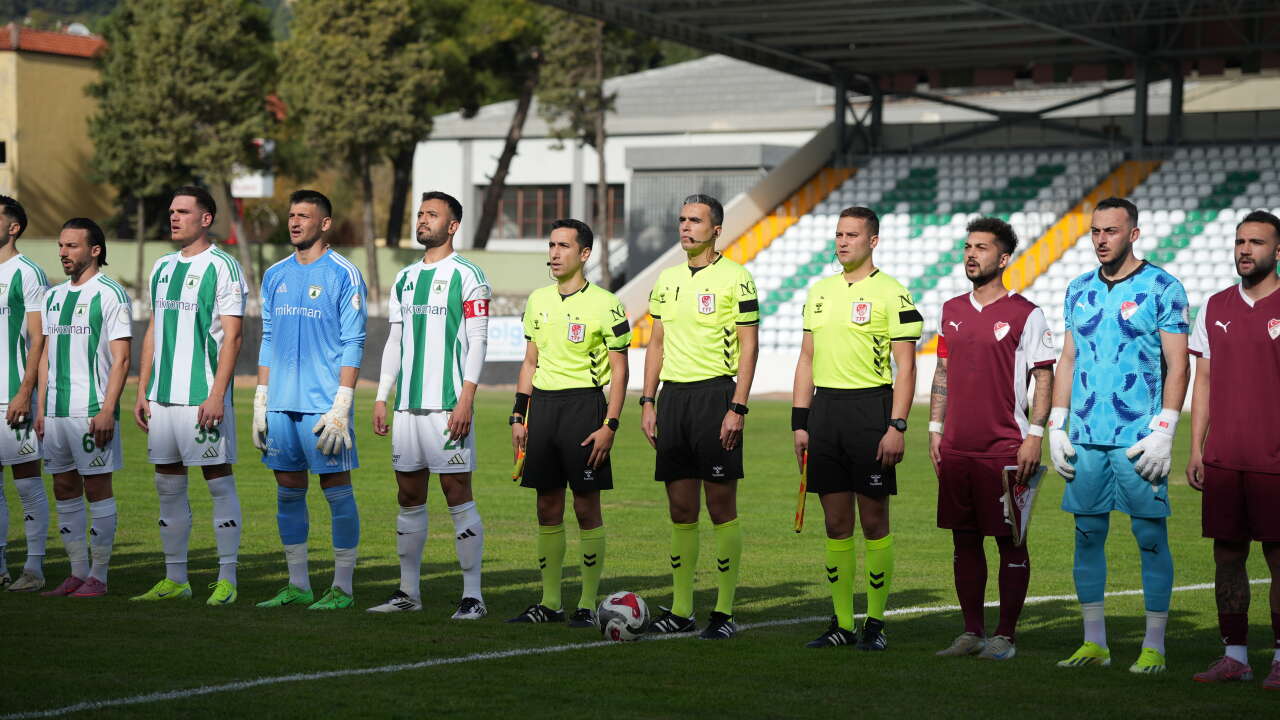 Muğlaspor - Elazığspor Maçı Başlangıç Anlarından Kareler 15