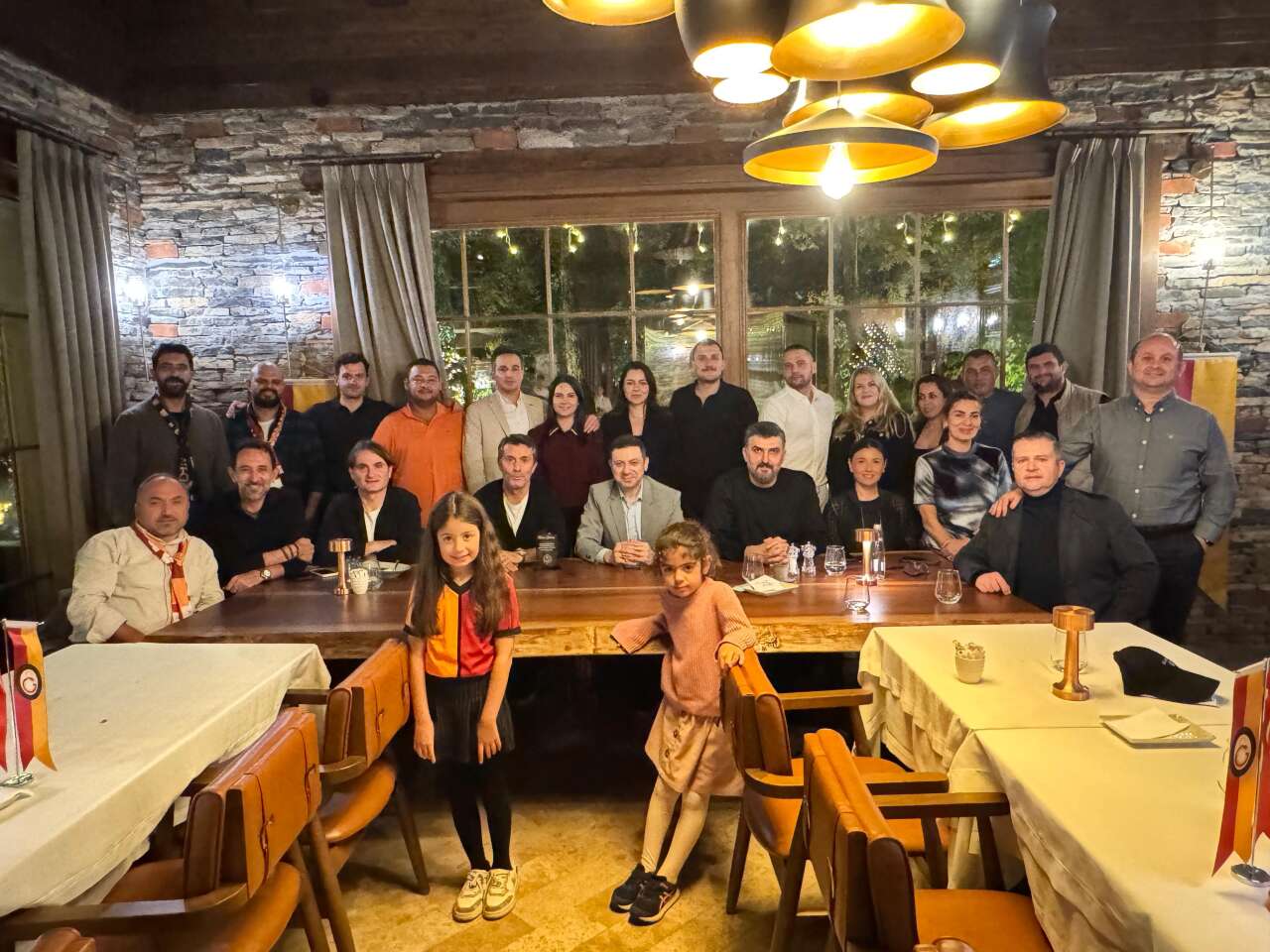 Galatasaray Efsanesi Bülent Korkmaz Marmaris’te Öğrencilerle Buluştu 1