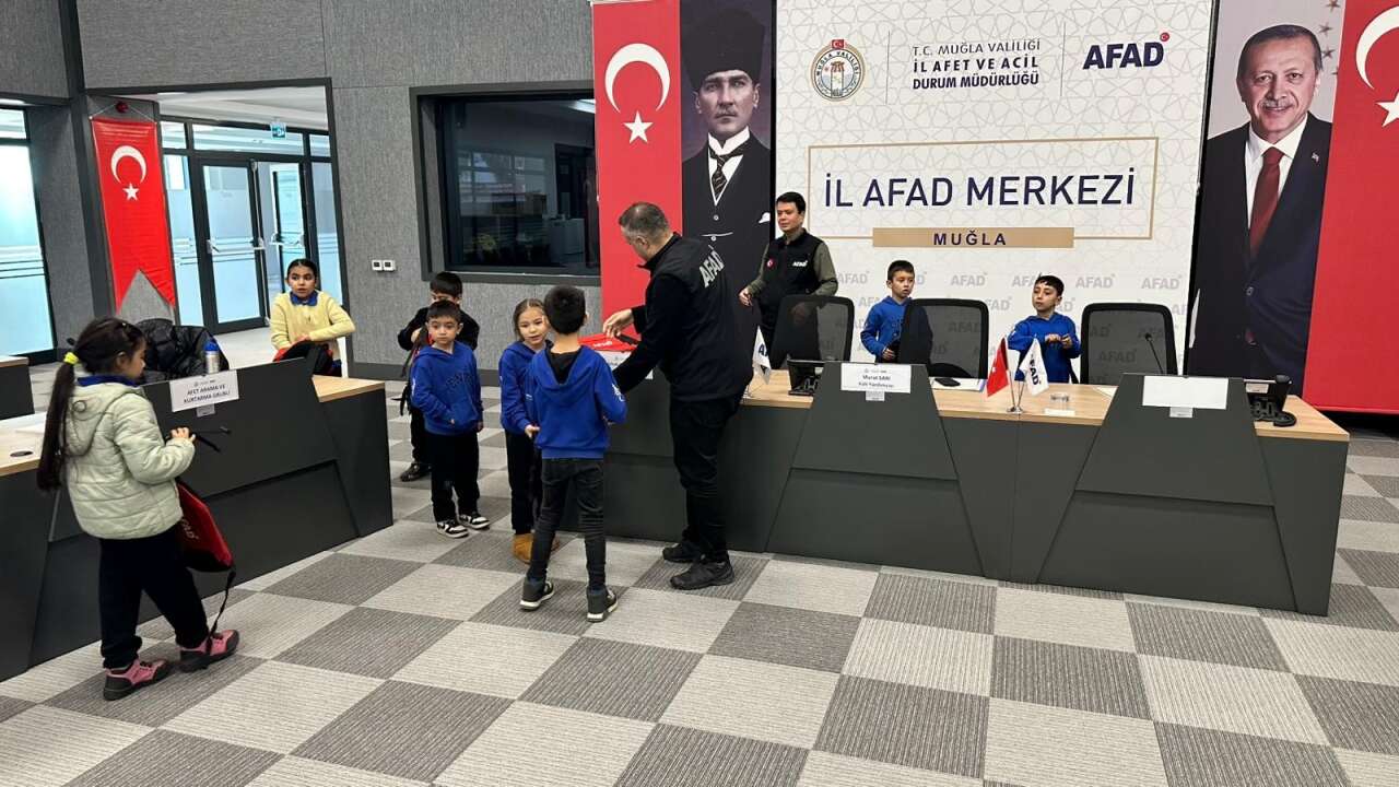 AFAD’dan Öğrencilere Uygulamalı Afet Farkındalık Eğitimi 4