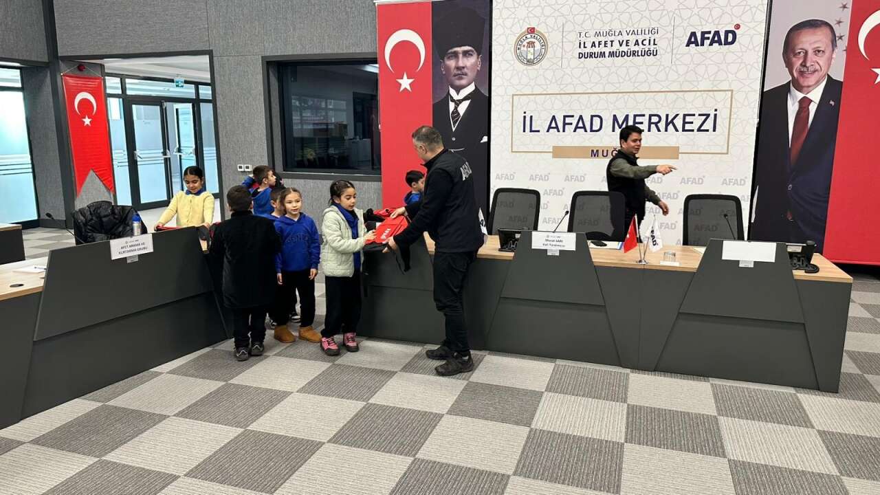 AFAD’dan Öğrencilere Uygulamalı Afet Farkındalık Eğitimi 3
