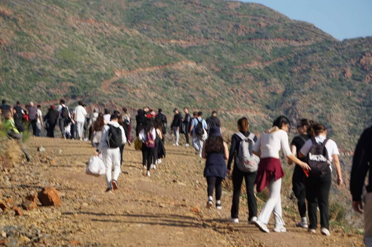 Marmaris’in Doğasını Gençler Canlandırıyor 1