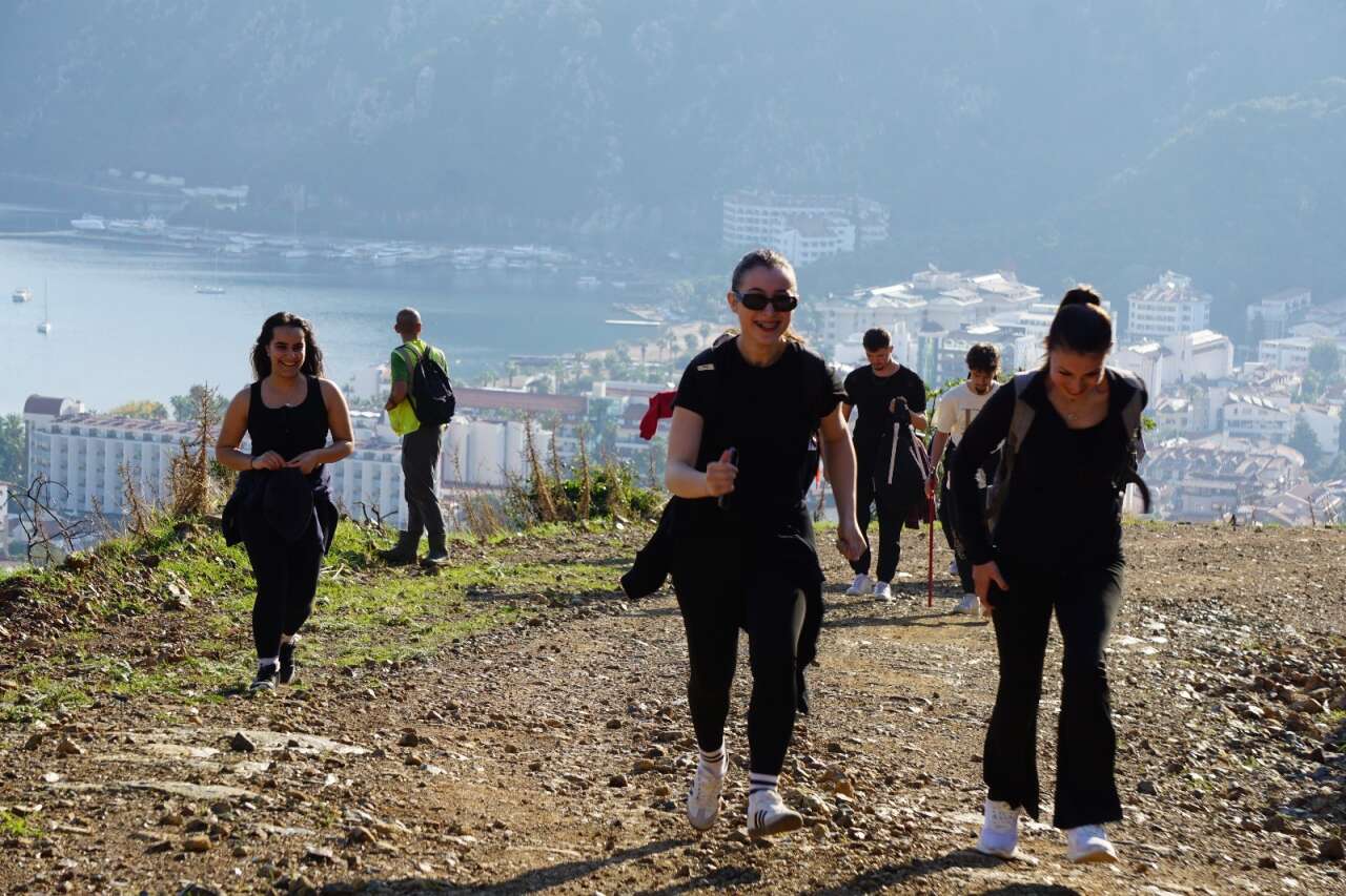 Marmaris’in Doğasını Gençler Canlandırıyor 2