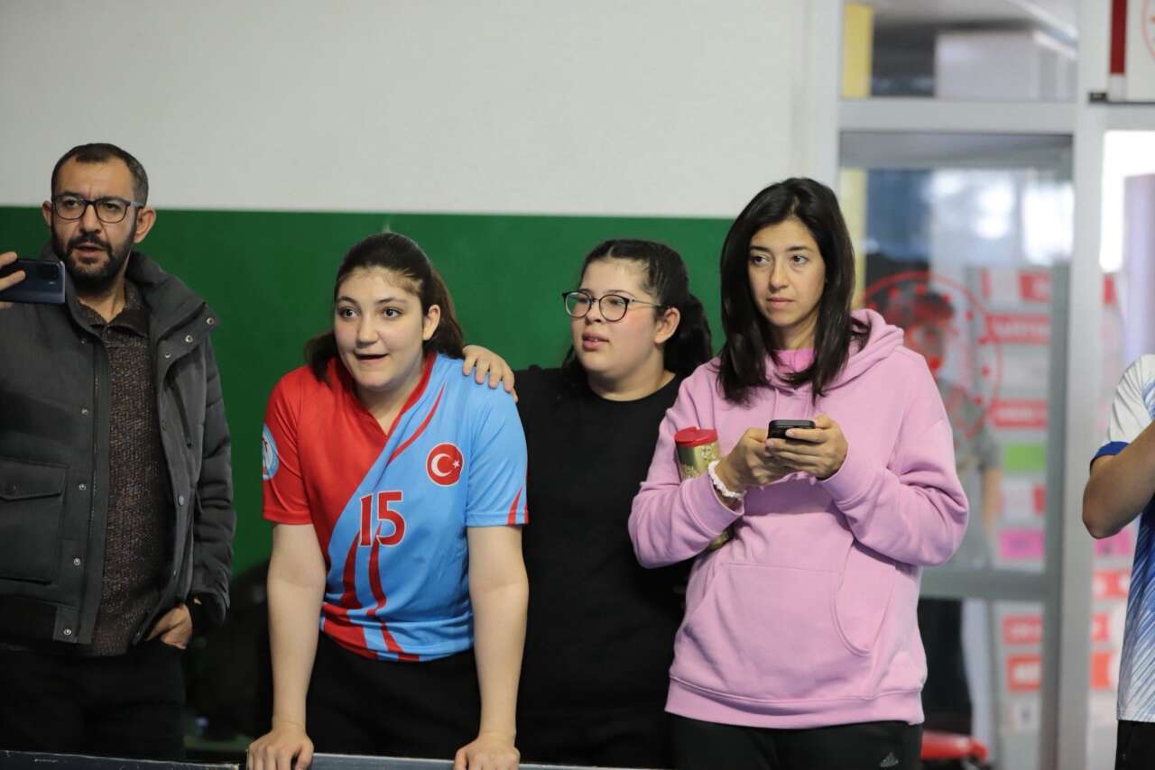 Muğla Okul Sporları Gençler Bilek Güreşi İl Birinciliği Menteşe'de Tamamlandı 1