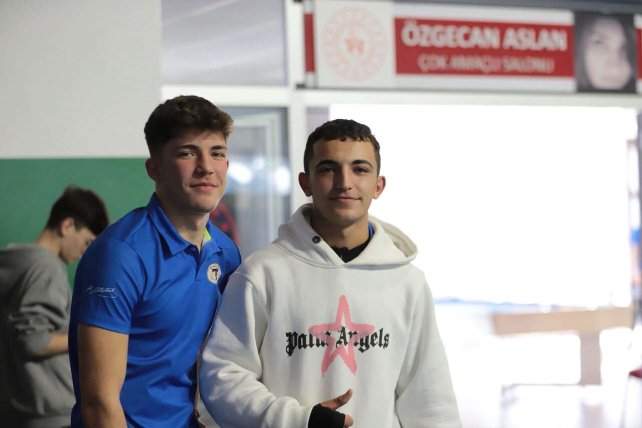 Muğla Okul Sporları Gençler Bilek Güreşi İl Birinciliği Menteşe'de Tamamlandı 5