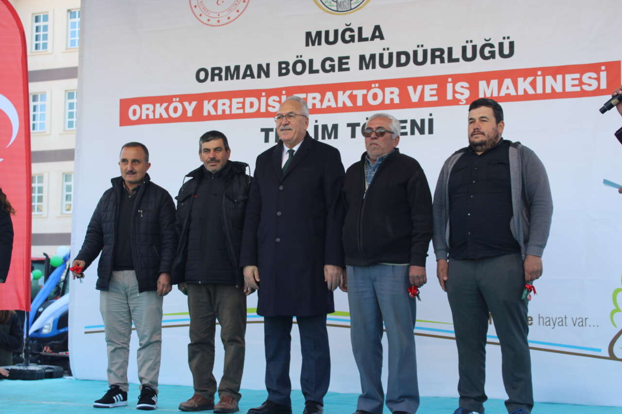 Muğla’da Orman Köylülerine ORKÖY Kredisiyle Alınan Traktör ve İş Makineleri Teslim Edildi 21