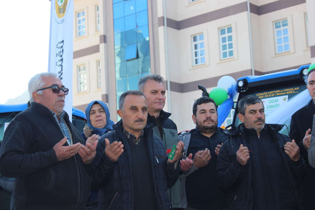 Muğla’da Orman Köylülerine ORKÖY Kredisiyle Alınan Traktör ve İş Makineleri Teslim Edildi 34