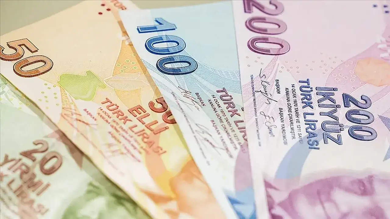 En Düşük Emekli Maaşı Ne Kadar Olacak? Özgür Erdursun Rakamları Açıkladı 6