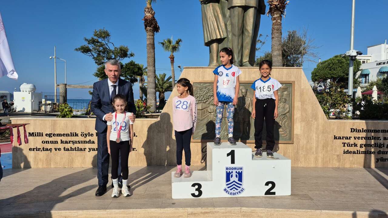 Bodrum’da Büyük Atatürk Koşusu Coşkuyla Gerçekleştirildi 1