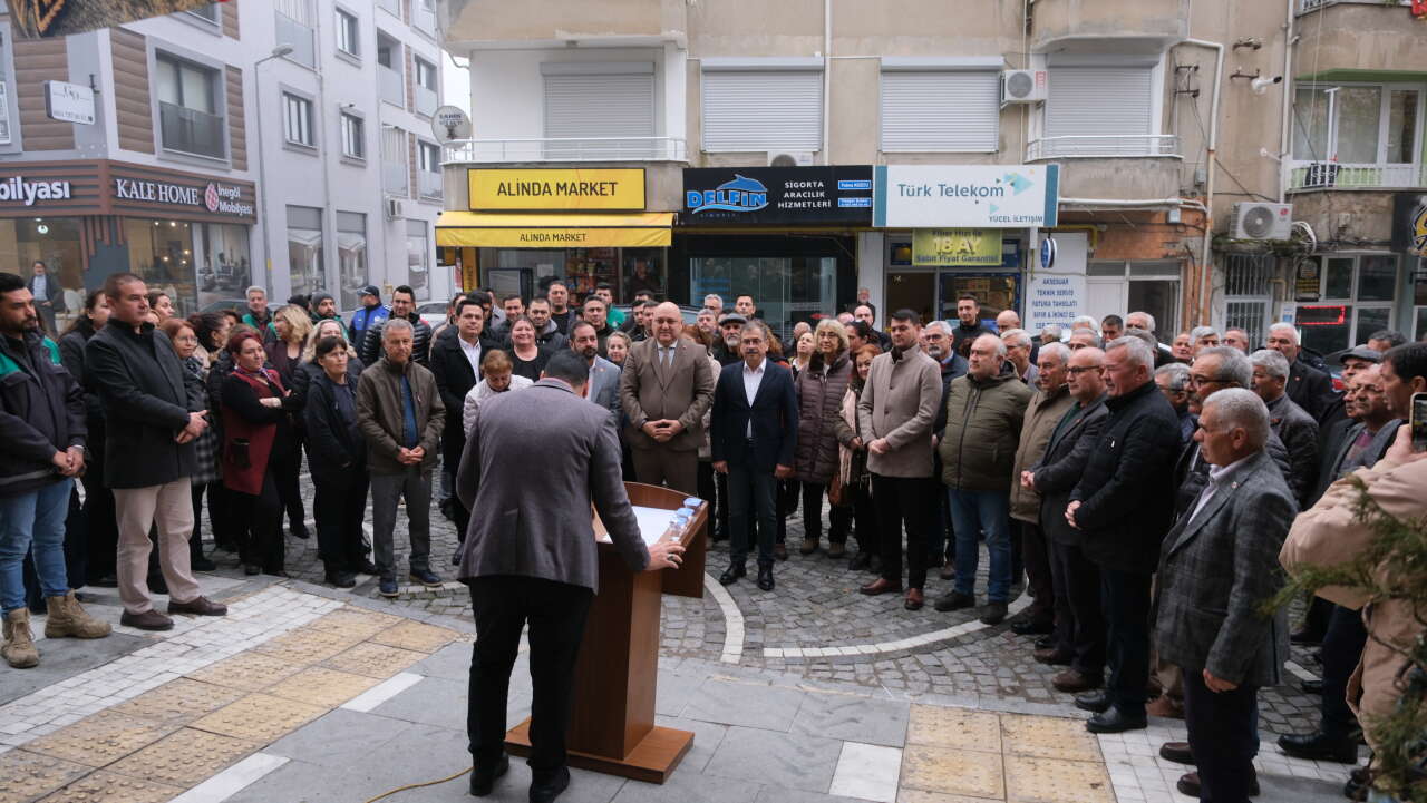 Başkan Günay’ın Girişimleri Sonuç Verdi: Yatağan’a Yeni Nesil İş Makinesi Kazandırıldı 5