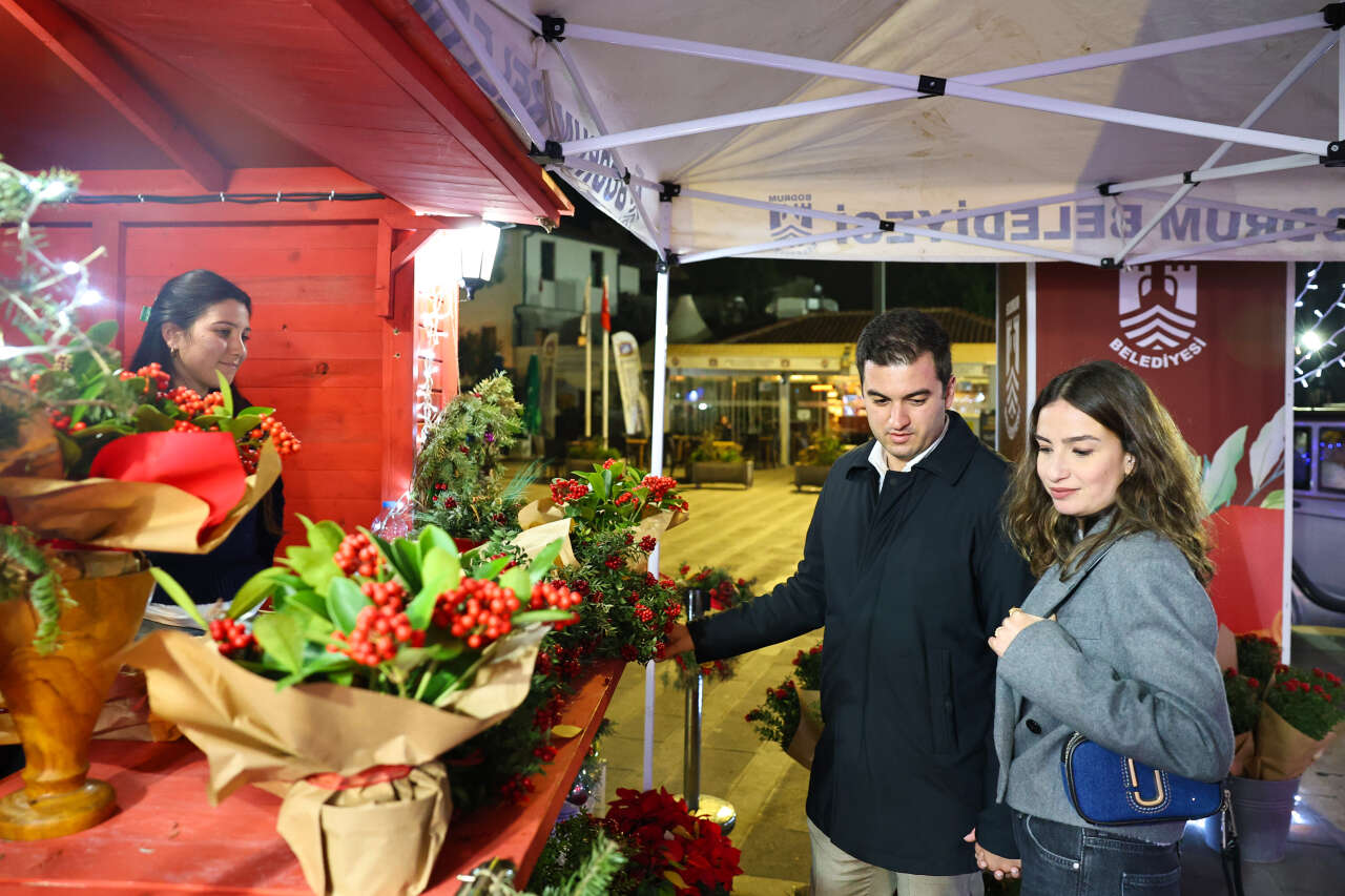 Işıklarla Süslenen Bodrum, 2026'ya Renkli ve Enerjik Girmeye Hazırlanıyor 2