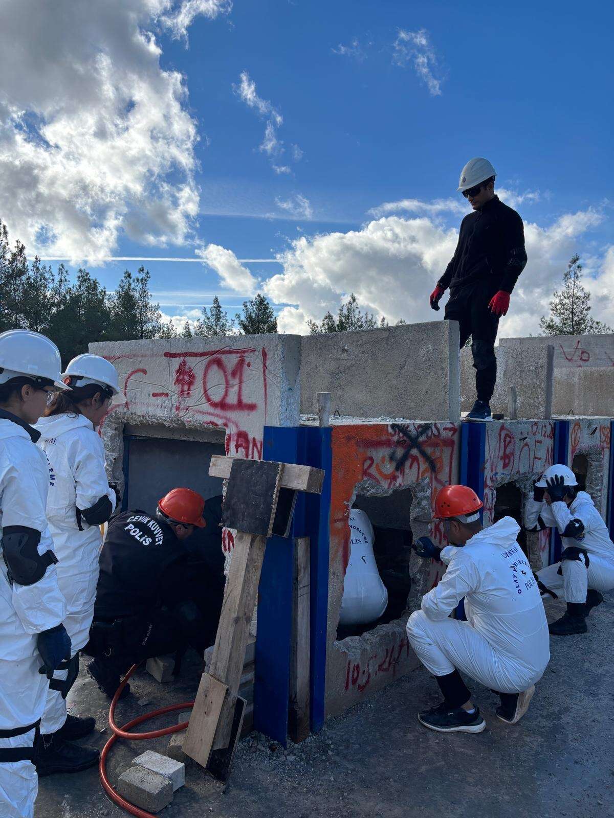 Muğla’da 30 Çevik Kuvvet Personeline Enkazda Arama ve Kurtarma Eğitimi Verildi 10