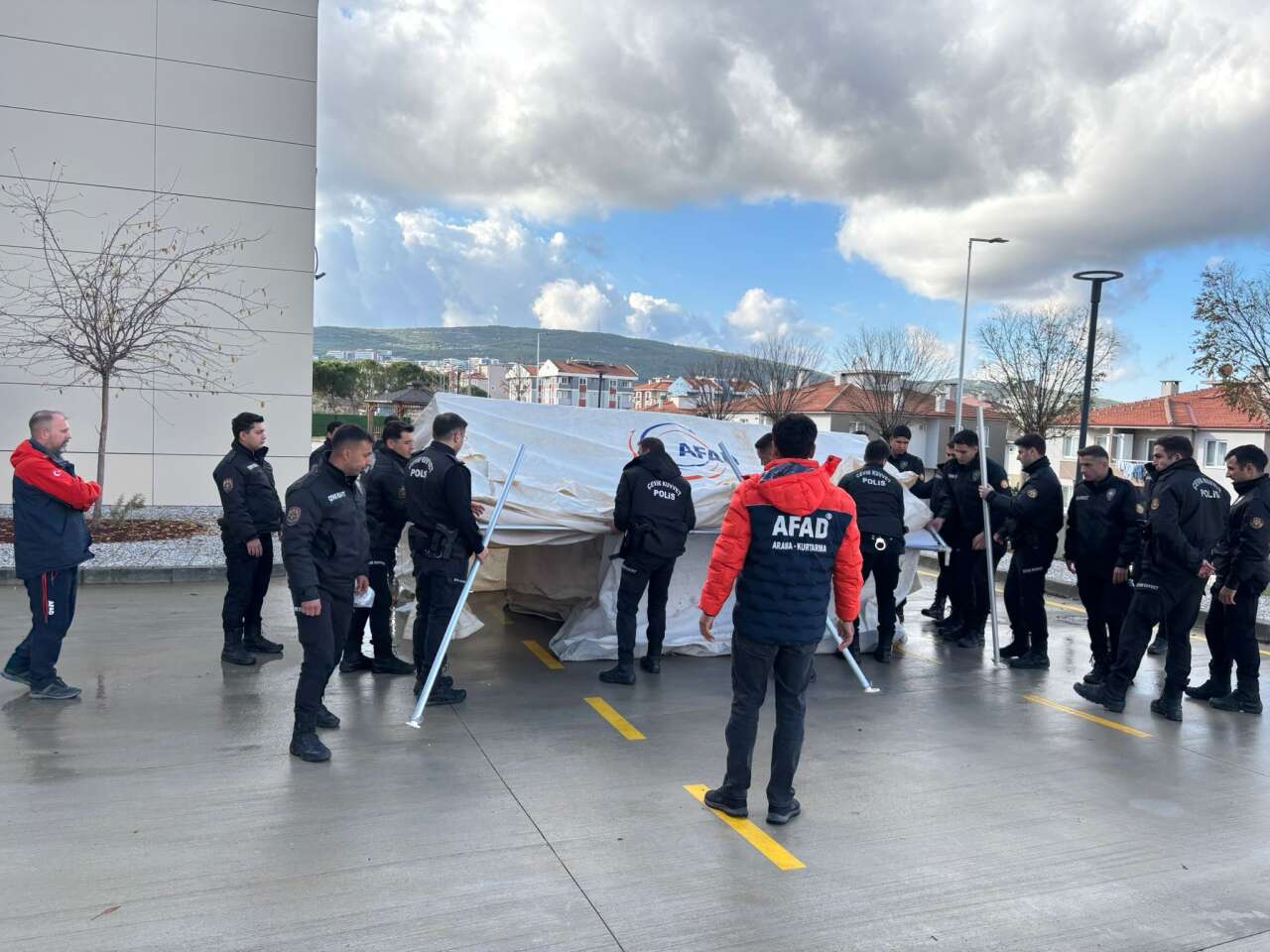 Muğla’da 30 Çevik Kuvvet Personeline Enkazda Arama ve Kurtarma Eğitimi Verildi 4