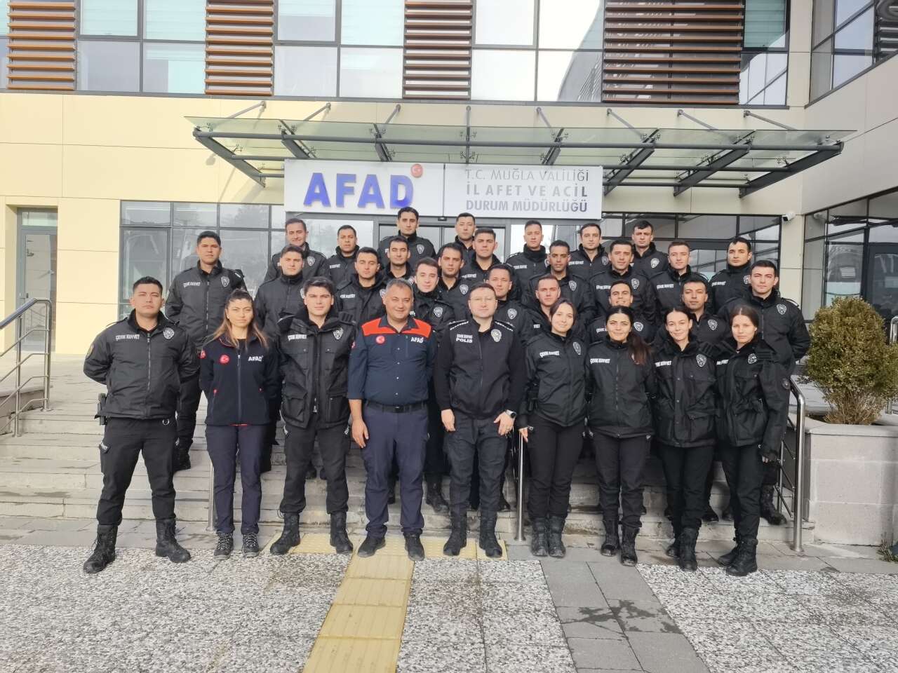 Muğla’da 30 Çevik Kuvvet Personeline Enkazda Arama ve Kurtarma Eğitimi Verildi 3