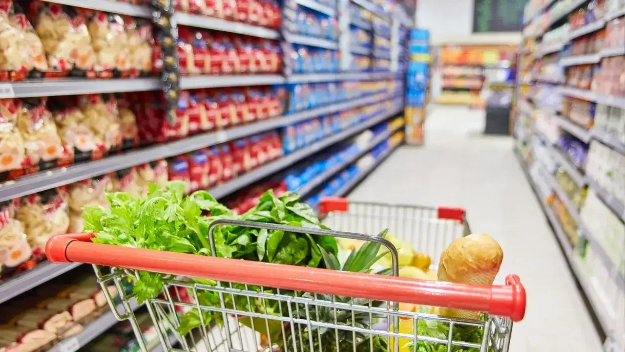 31 Aralık’ta Marketler ve AVM’lerin Çalışma Saatleri Belli Oldu 1