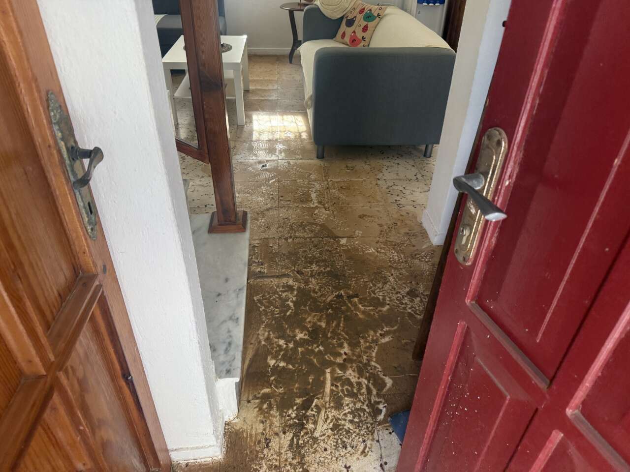 Bodrum’da Hat Yine Patladı, Sitedeki Evleri Su Bastı 1