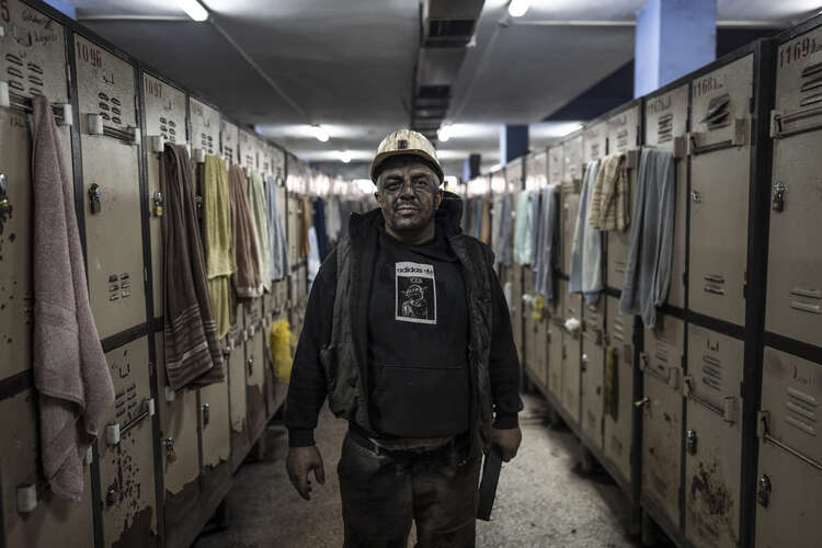 Yerin 700 Metre Altında Zorlu Mesai: Madenciler Hem Ülke Hem Gelecek İçin Alın Teri Dökerken 2